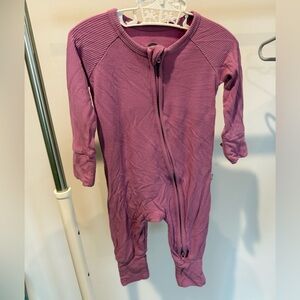 Adorable baby bamboo Footie in ribbed purple fabric